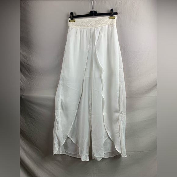 Lace Panel Tulip Hem Pants - Picture 5 of 5